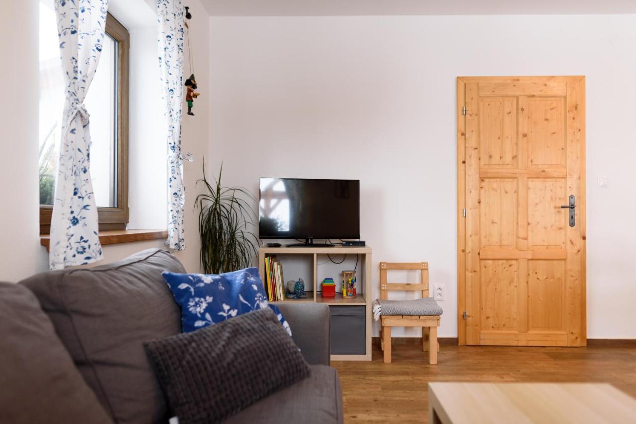 Apartmany U Mateje โดลนี โมราวา ภายนอก รูปภาพ